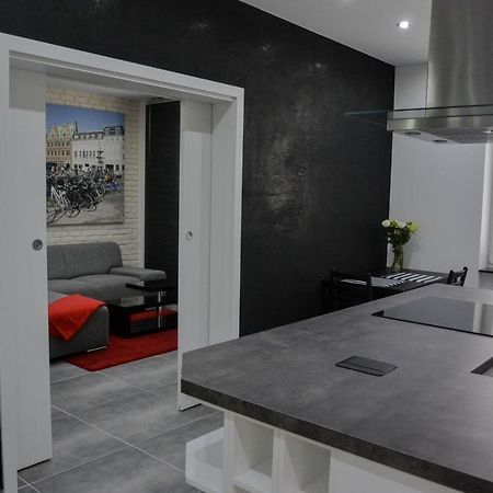 Rr Bus Station Apartment Bratislava Exteriér fotografie